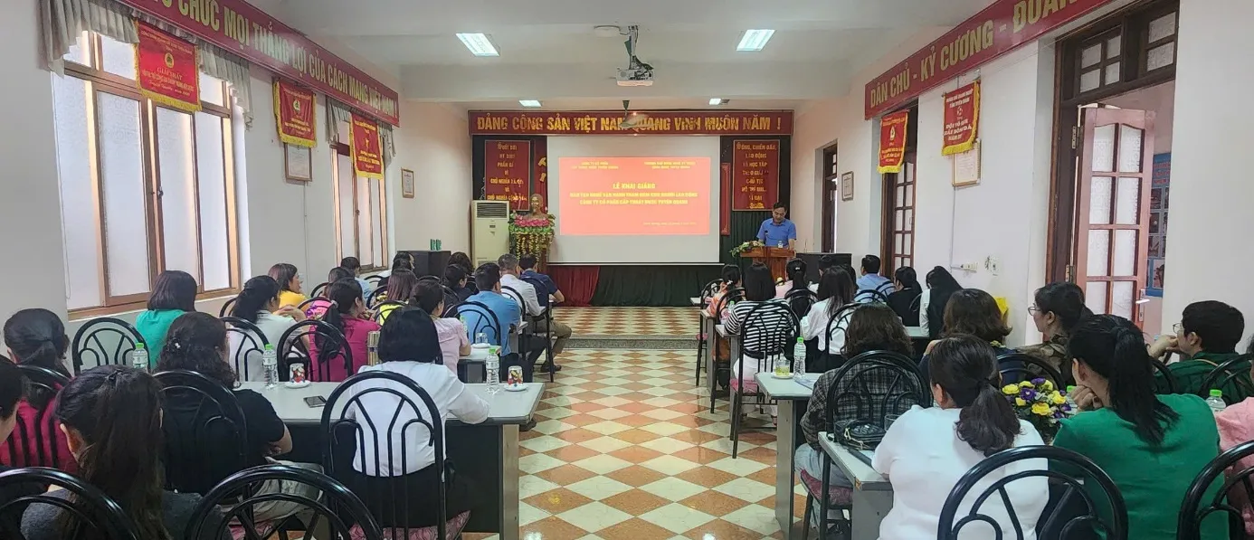 Thumbnail Khai giảng lớp đào tạo nghề theo đặt hàng của Doanh nghiệp