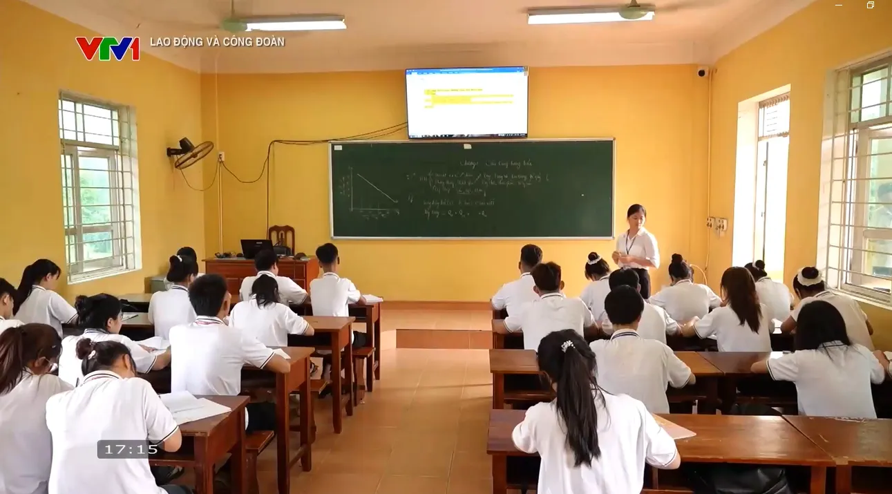 Thumbnail Trường Cao đẳng nghề Kỹ thuật - Công nghệ Tuyên Quang góp phần cung ứng nguồn lực để thoát nghèo và phát triển