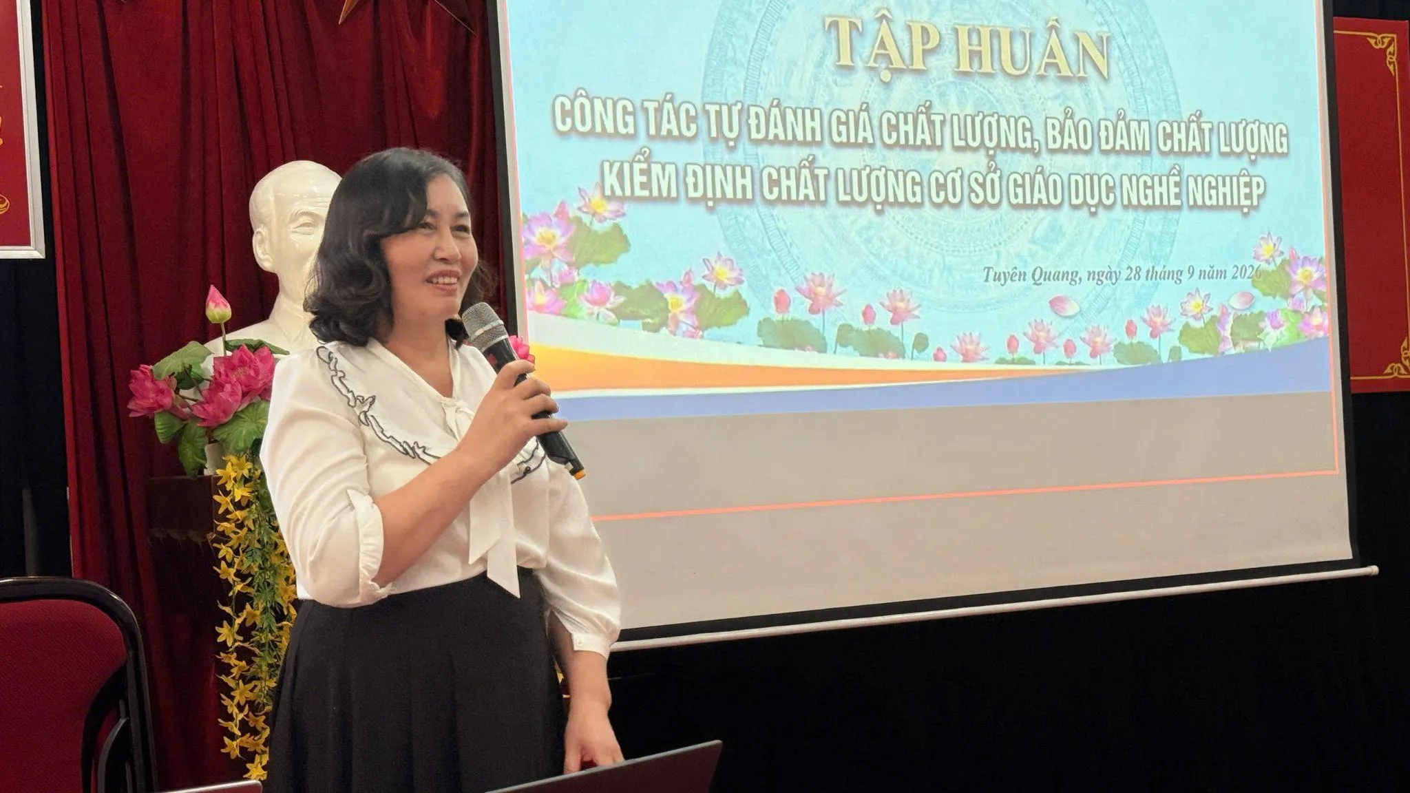 Thumbnail Tập huấn công tác tự đánh giá và bảo đảm chất lượng kiểm định chất lượng cơ sở giáo dục nghề nghiệp