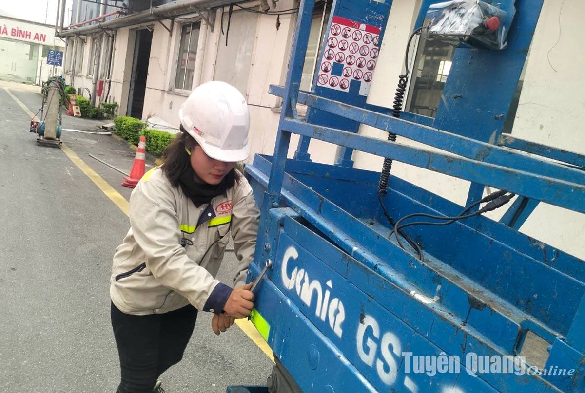 Thumbnail Những phụ nữ chọn “nghề của đàn ông”